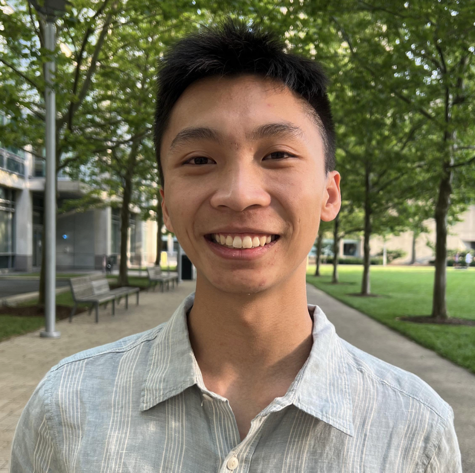 Headshot of Kevin Frans